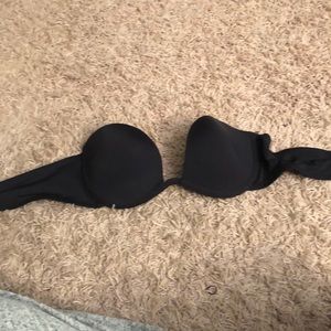 Strapless bra